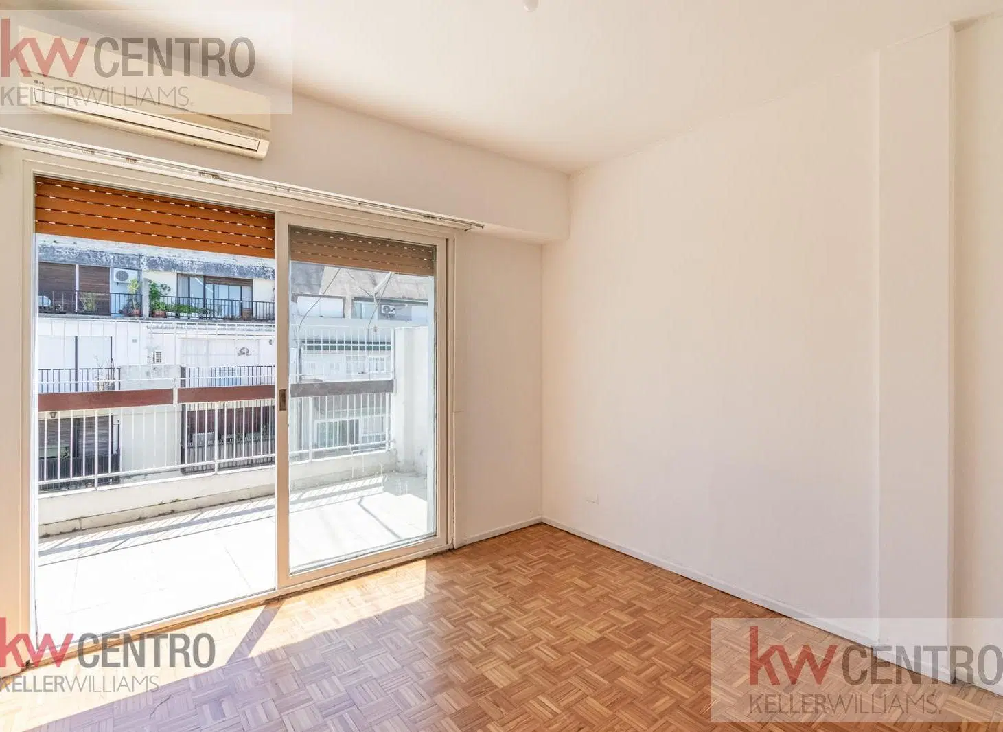 Venta Departamento 4 ambientes en Esquina - Belgrano - Balcón Terraza con Vista Abierta - Cochera 5