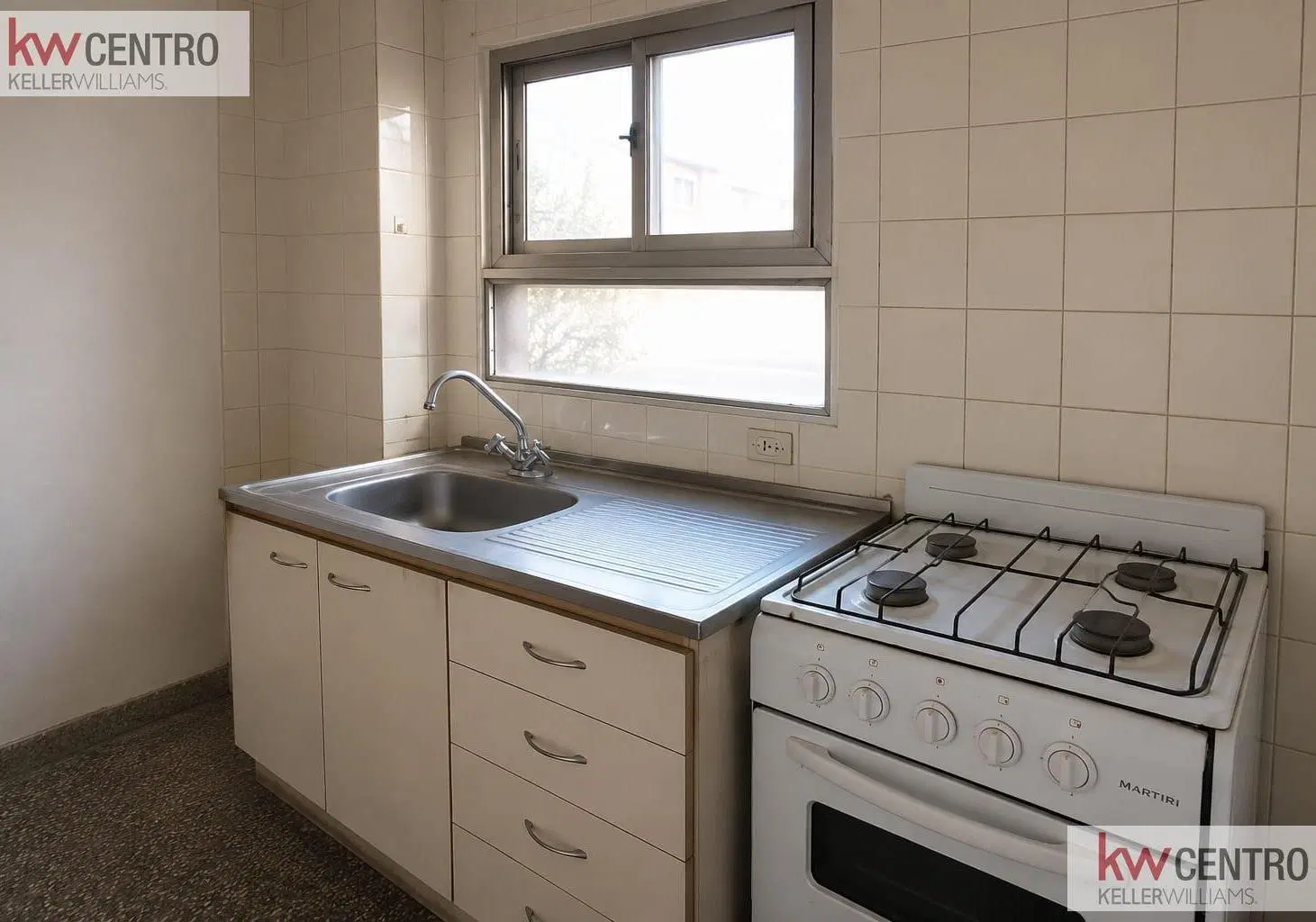 Departamento en venta en Coghlan 3