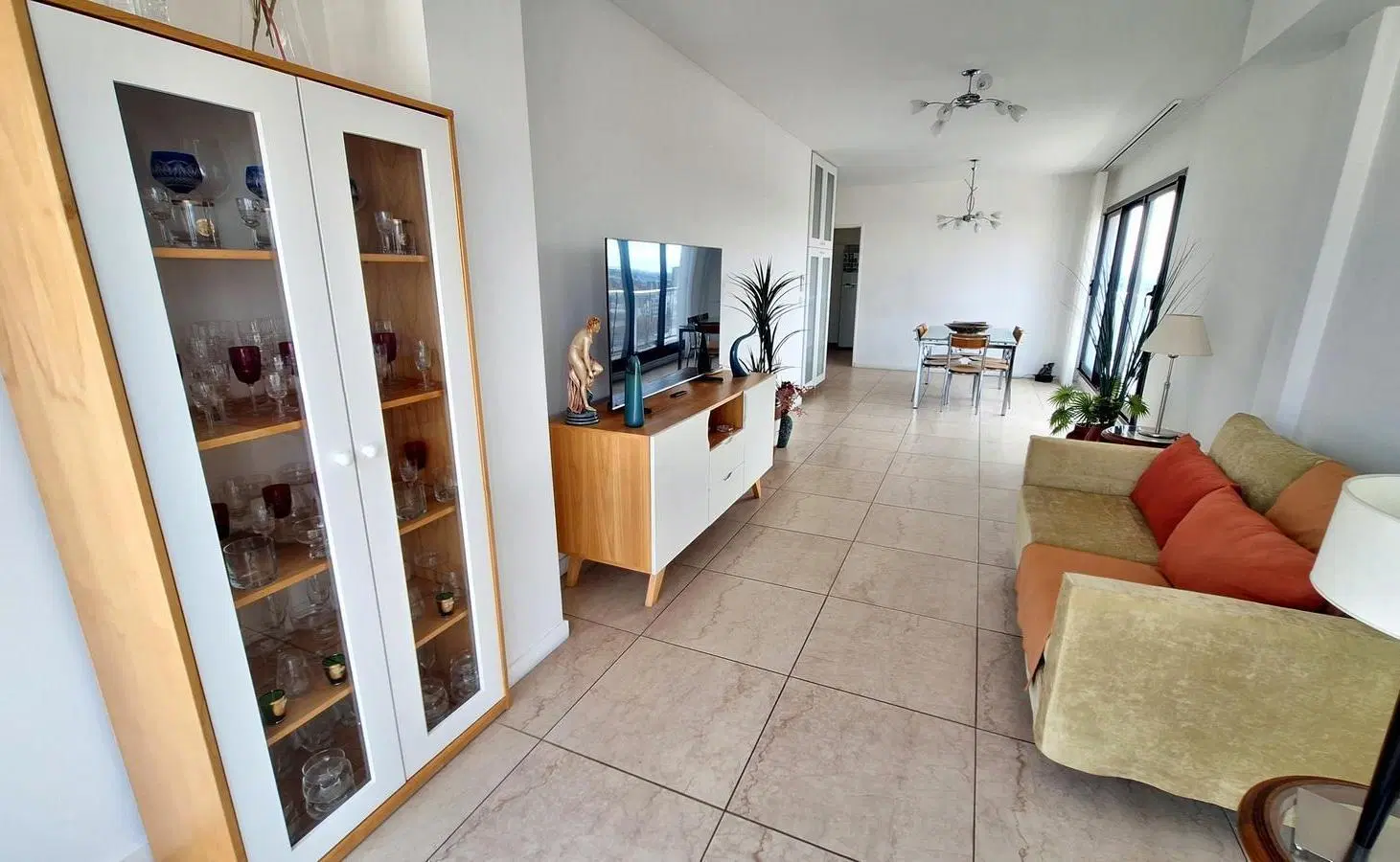 Venta Departamento en Villa Devoto Torre Devoto con  balcón y cochera piso alto 3