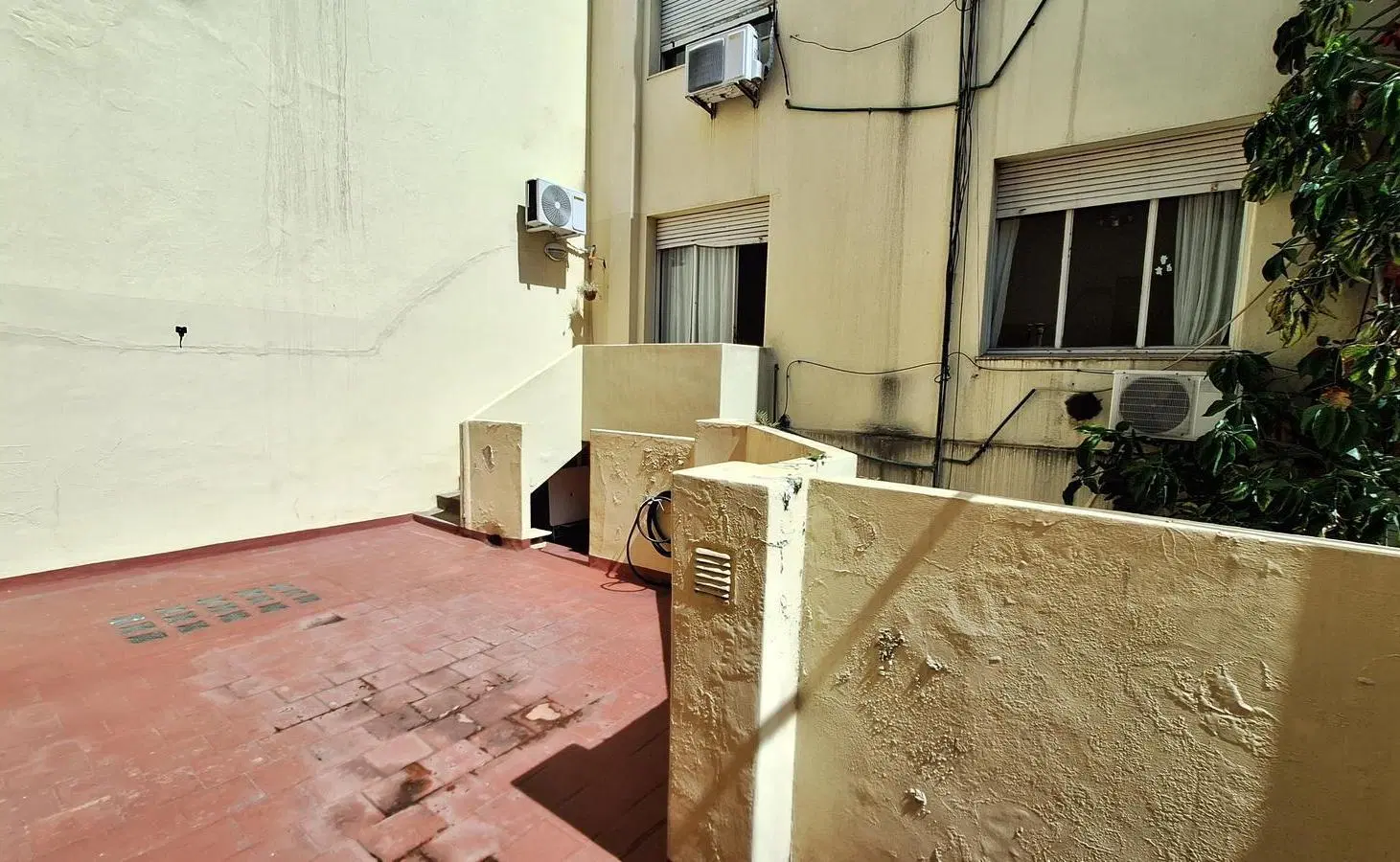 VENTA DEPARTAMENTO 2 AMBIENTES MONSERRAT TERRAZA Y PATIO APTO CREDITO 5