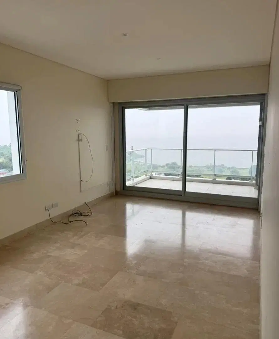 Venta Triplex Wave Vicente López,  Terraza,Quincho Piscina Propia!. Dos Cocheras Y Baulera. 4
