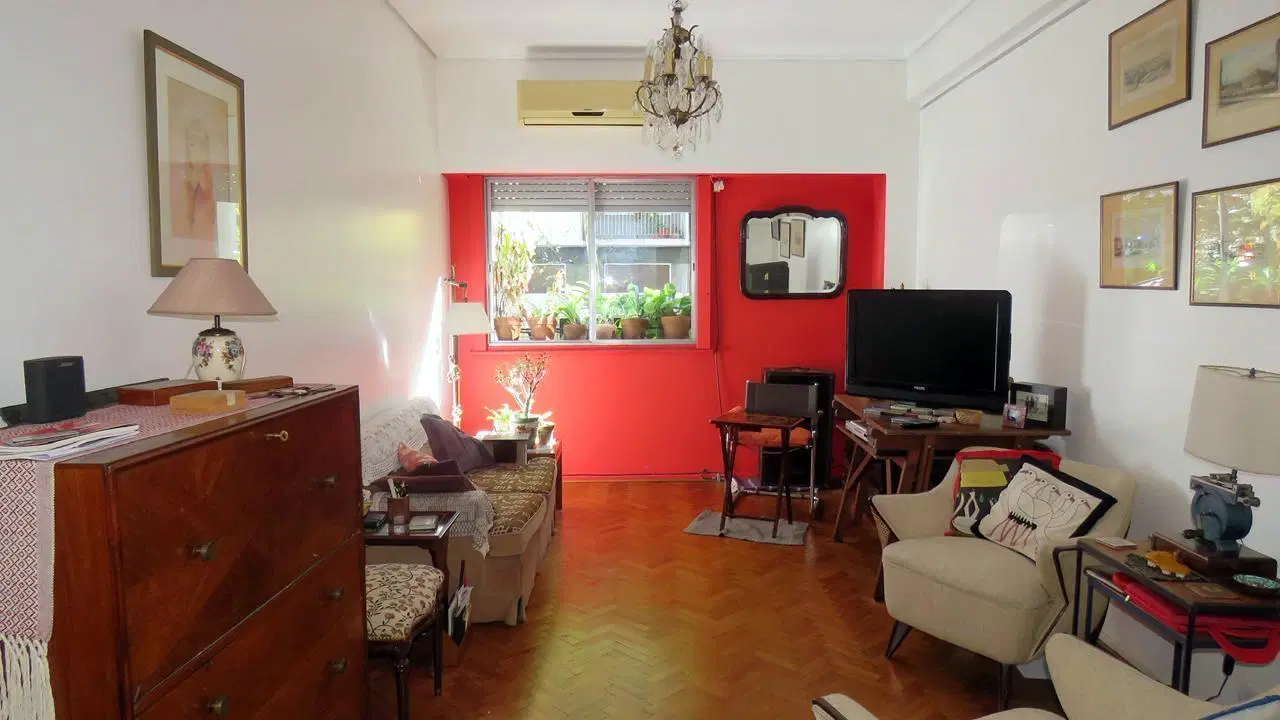 VENTA DEPARTAMENTO 4 AMBIENTES EN ALMAGRO CON  DEPENDENCIA 8