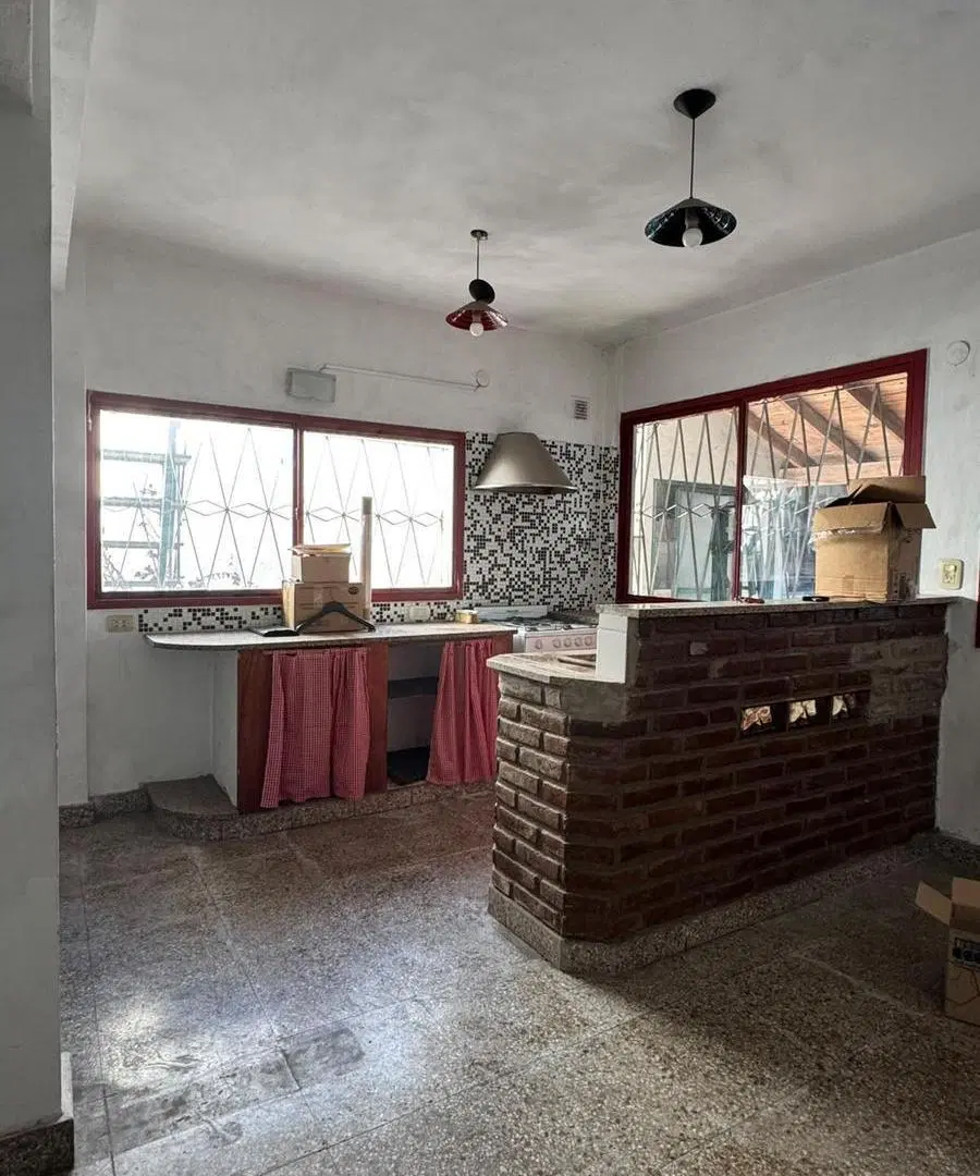 Venta Terreno con dos casas Ramos Mejia 3