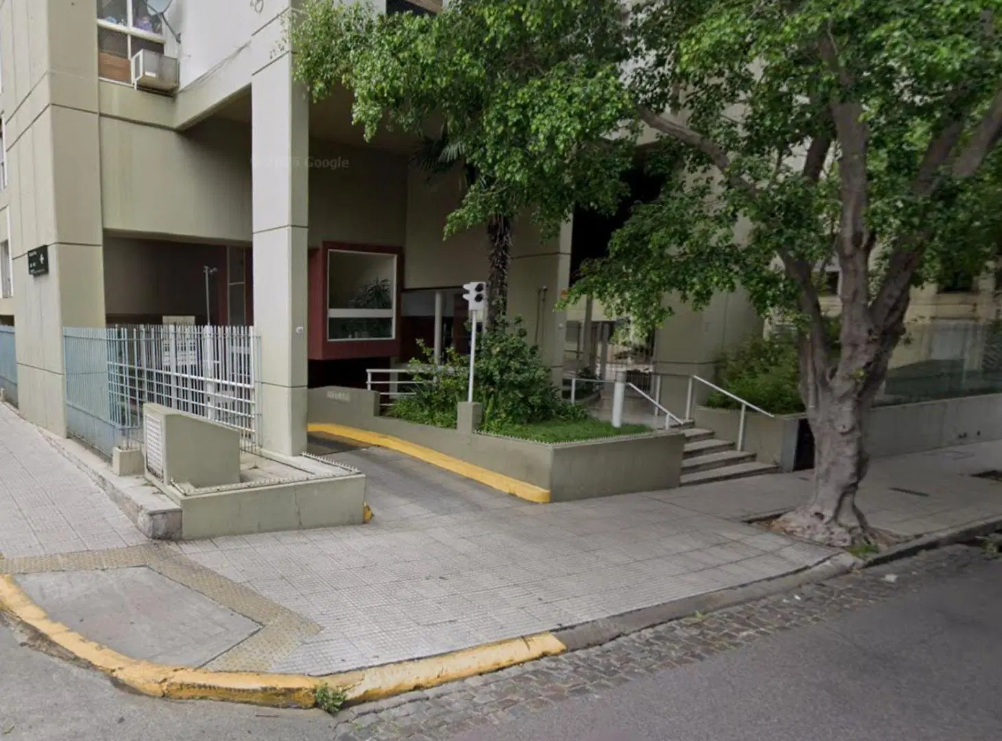 Venta Cochera grande en Caballito 4