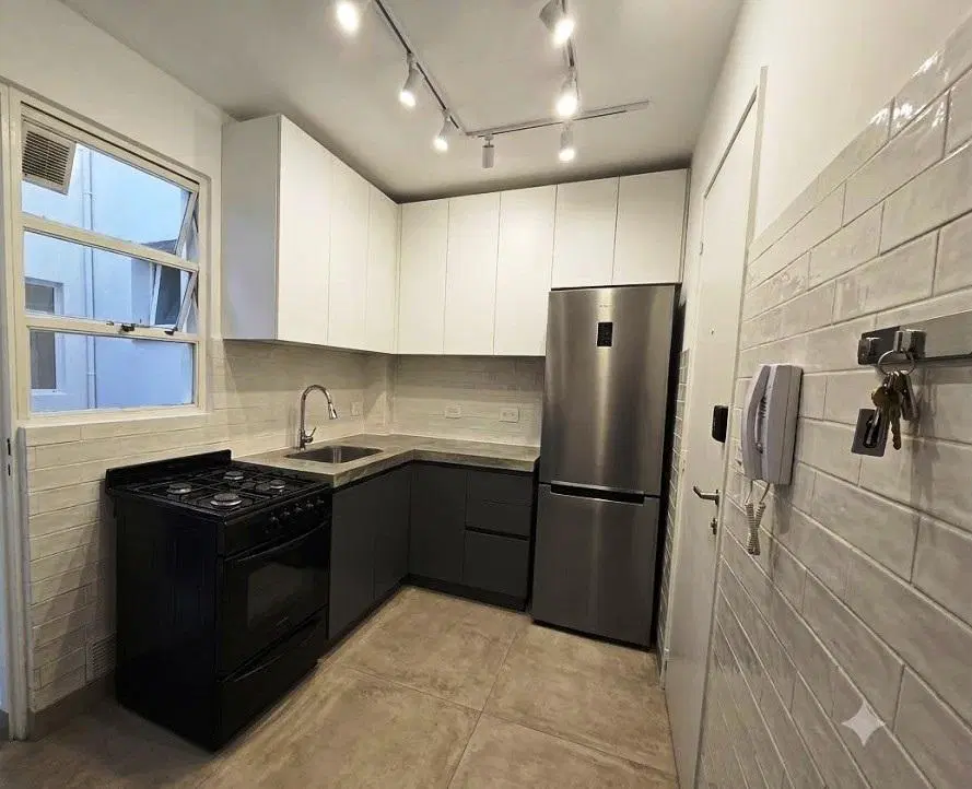 Venta Departamento 3 amb con Dependencia Caballito - Frente 8