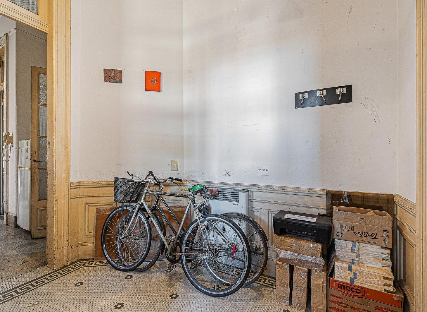 Foto de Departamento de 7 ambientes en Venta en Balvanera, imagen 4