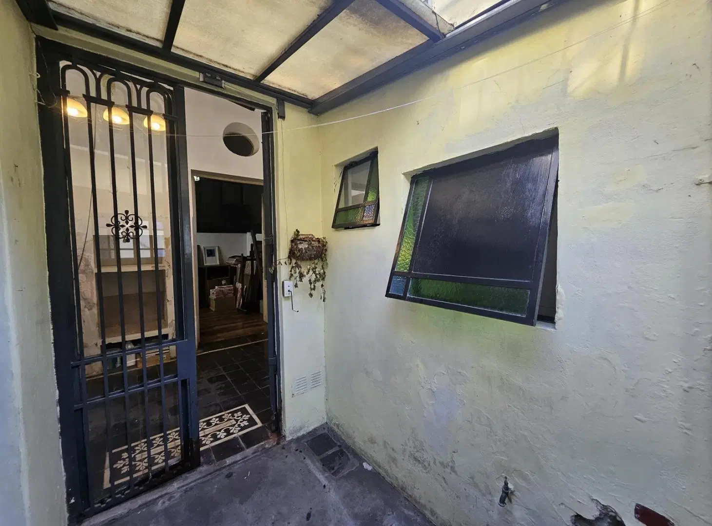 Venta PH 2 Ambientes y dependencia - Monserrat 3