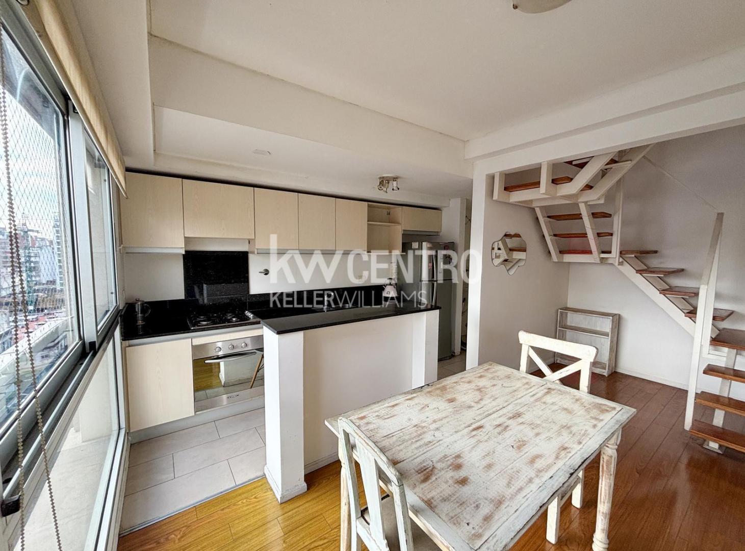 Foto de Departamento de 3 ambientes en Venta en Belgrano tipo Dúplex con Balcón, imagen 1