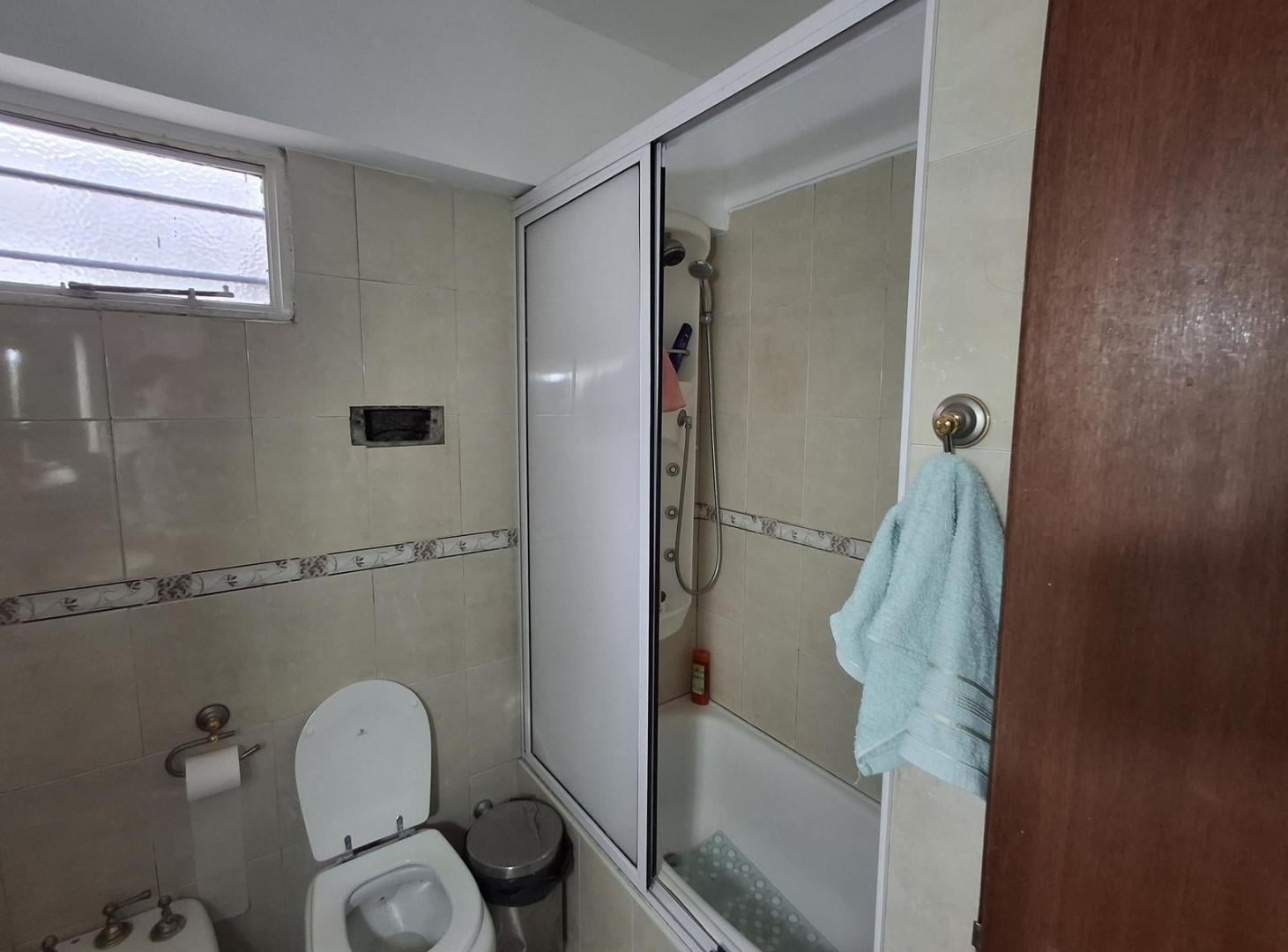 Foto de Departamento 4 Ambientes con dependencia y cochera, imagen 5