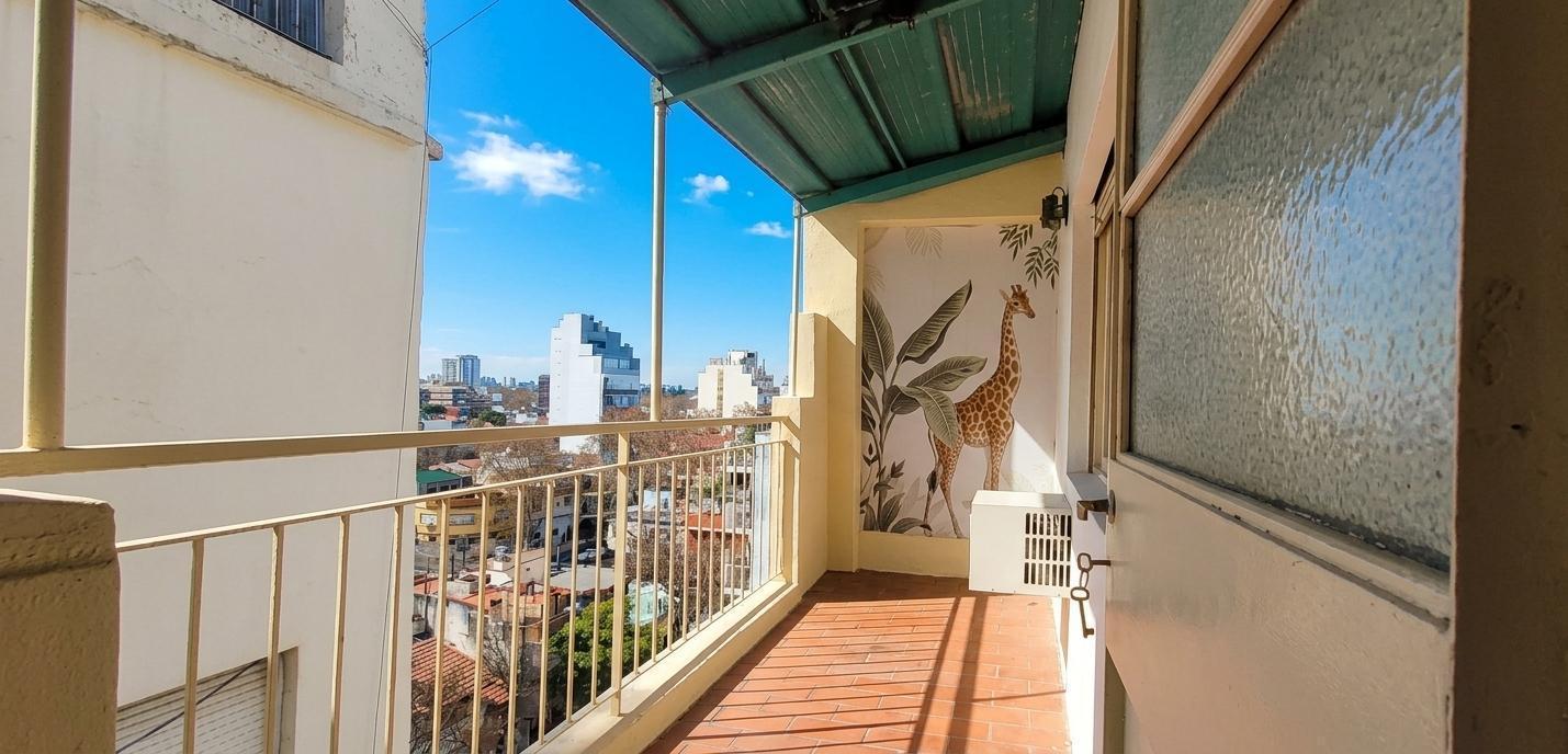 Foto de Venta monoambiente con balcón en Villa del Parque, imagen 1
