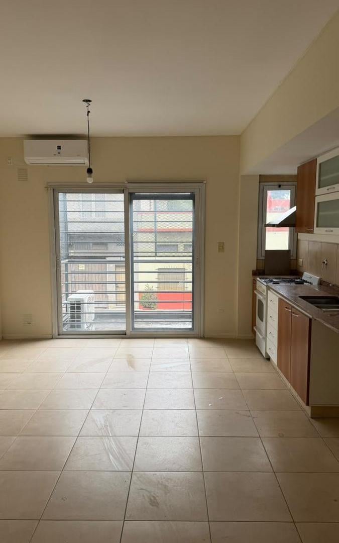 Foto de Departamento en alquiler de 2 ambientes en Villa Urquiza, imagen 5