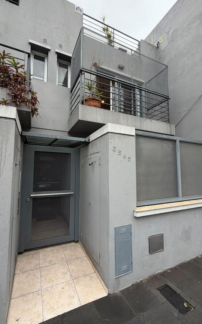 Foto de Departamento en alquiler de 2 ambientes en Villa Urquiza, imagen 1