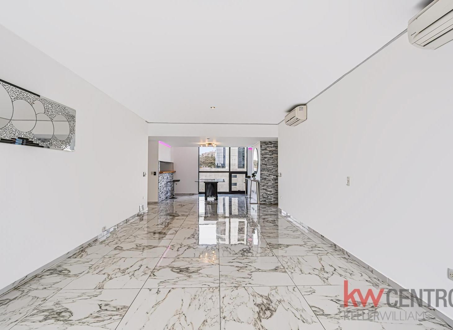 Foto de Departamento en Puerto Madero con 2 dormitorios y cochera en completo, imagen 4