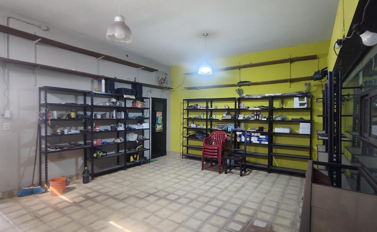 Foto de Casa multifamiliar venta temperley sobre avenida con locales, imagen 4
