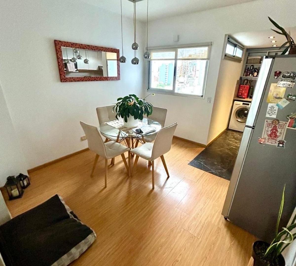 Foto de VENTA - NUÑEZ - DEPARTAMENTO EN DUPLEX DE 3 AMBIENTES COCHERA FIJA, imagen 3