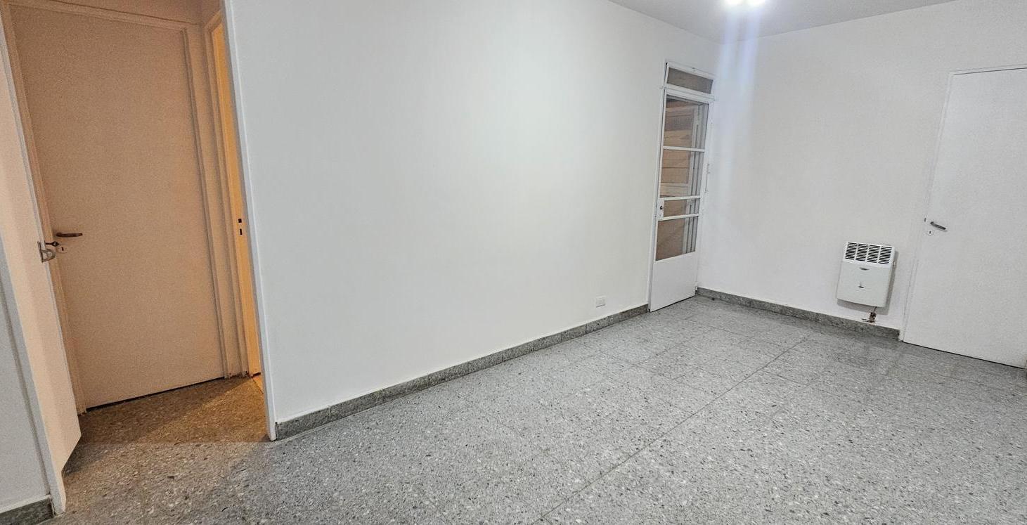 Foto de Venta departamento 2 ambientes Villa Pueyrredon, imagen 5