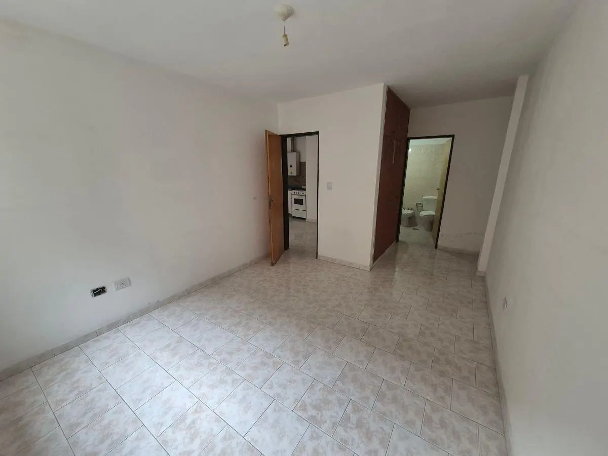 Alquiler-agua-expensas e Impuestos incluidos - Departamento 2 Dormitorio / 2 Baños 5