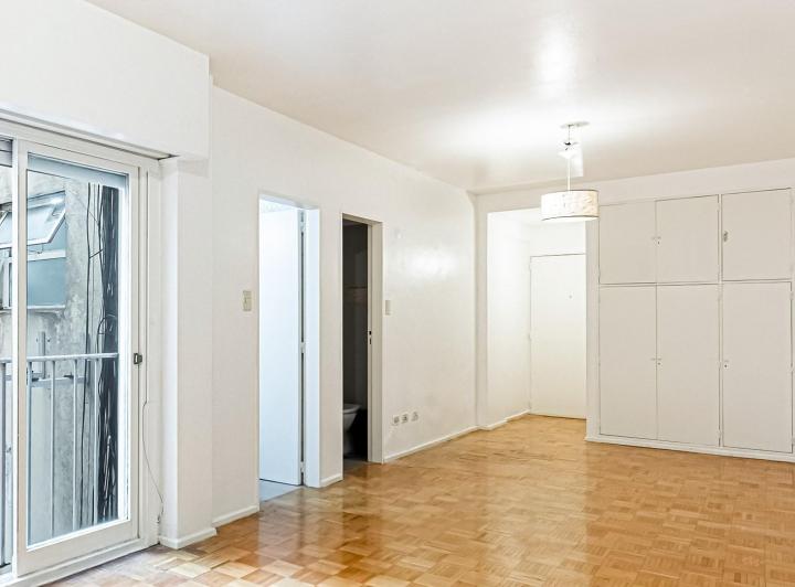 ALQUILER. MONOAMBIENTE EN CABALLITO. APTO PROFESIONAL 2