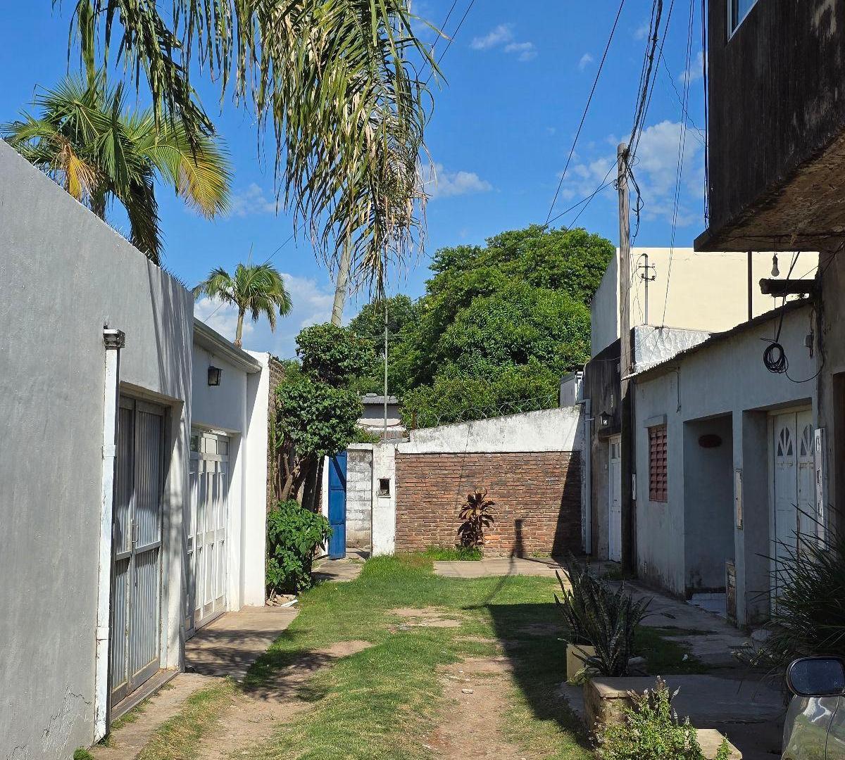 Foto de Casa Interna 2D con cochera y patio Bº Candioti Norte, imagen 5
