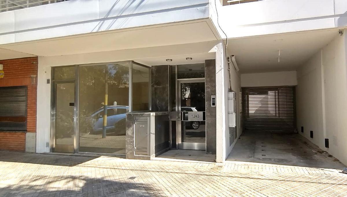 Foto de Departamento - Lisandro De La Torre, imagen 2