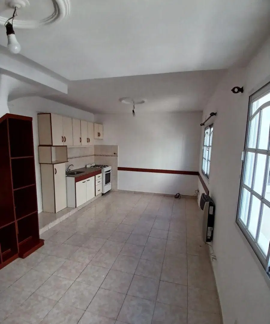 DPTO 1 DORM CON COCHERA 2
