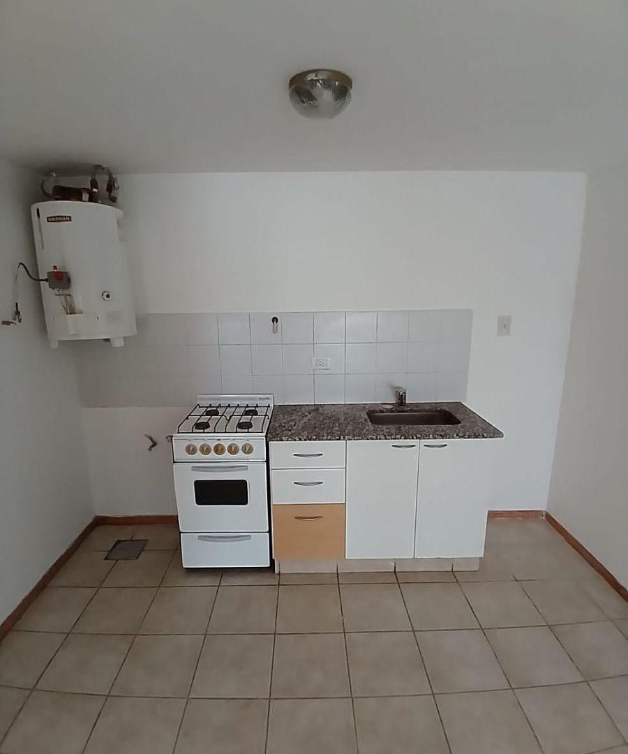 Foto de ALQUILER DPTO 1 DORM CON COCHERA, imagen 1