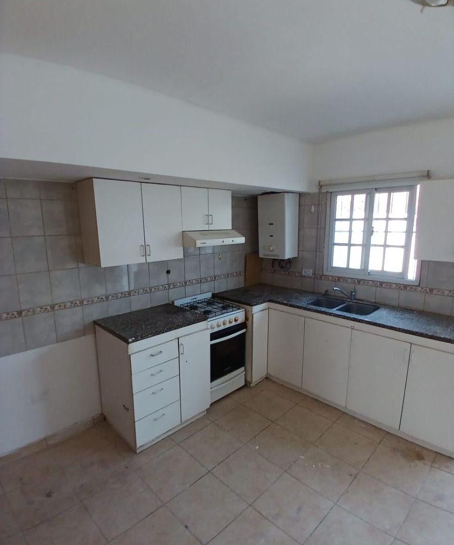 Foto de VENTA DPTO 2 DORM CON COCHERA, imagen 3