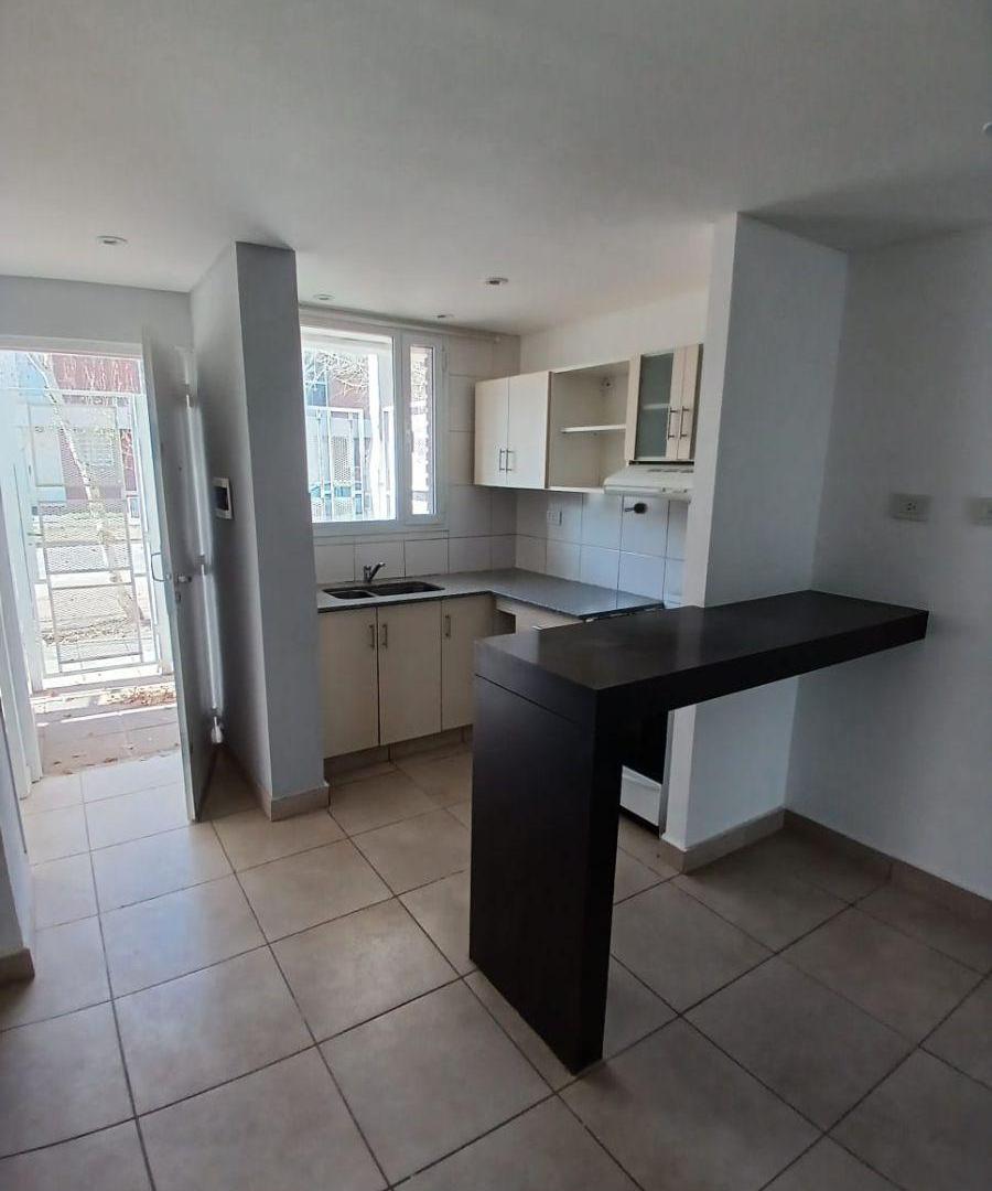 Foto de ALQUILER DUPLEX 2 DORM CON PATIO Y PARRILLA, imagen 5