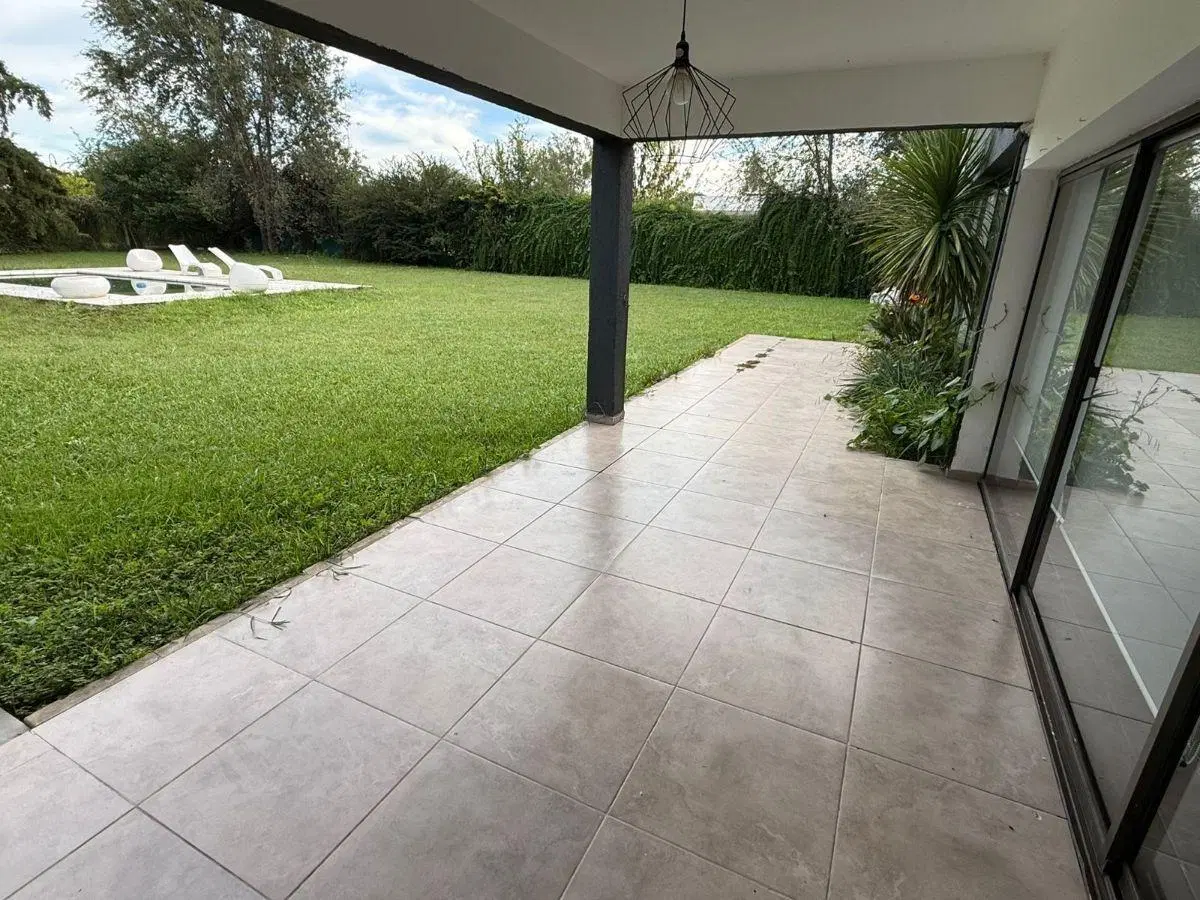 Causana OPORTUNIDAD 3 dorm + 3 baños + 2 cocheras 1