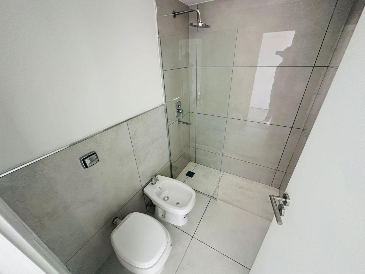Docta - 3 dorm + 3 baños - cocher doble - Listo para vivir!!