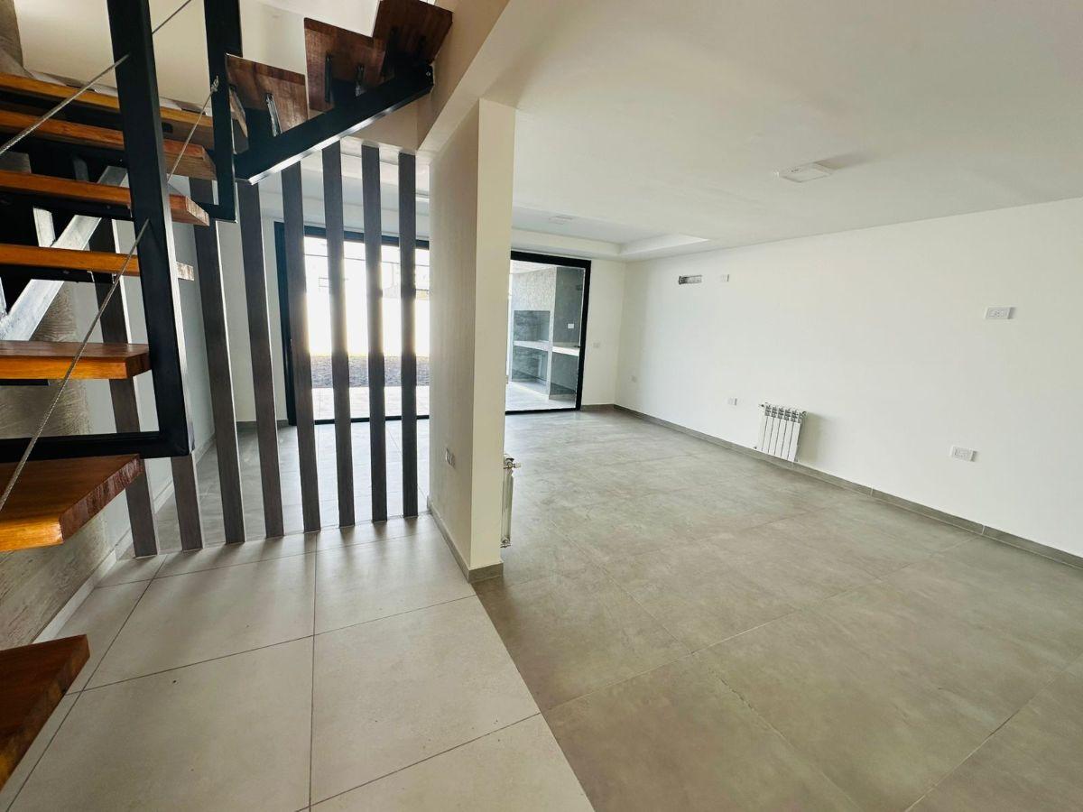 Docta - 3 dorm + 3 baños - cocher doble - Listo para vivir!!