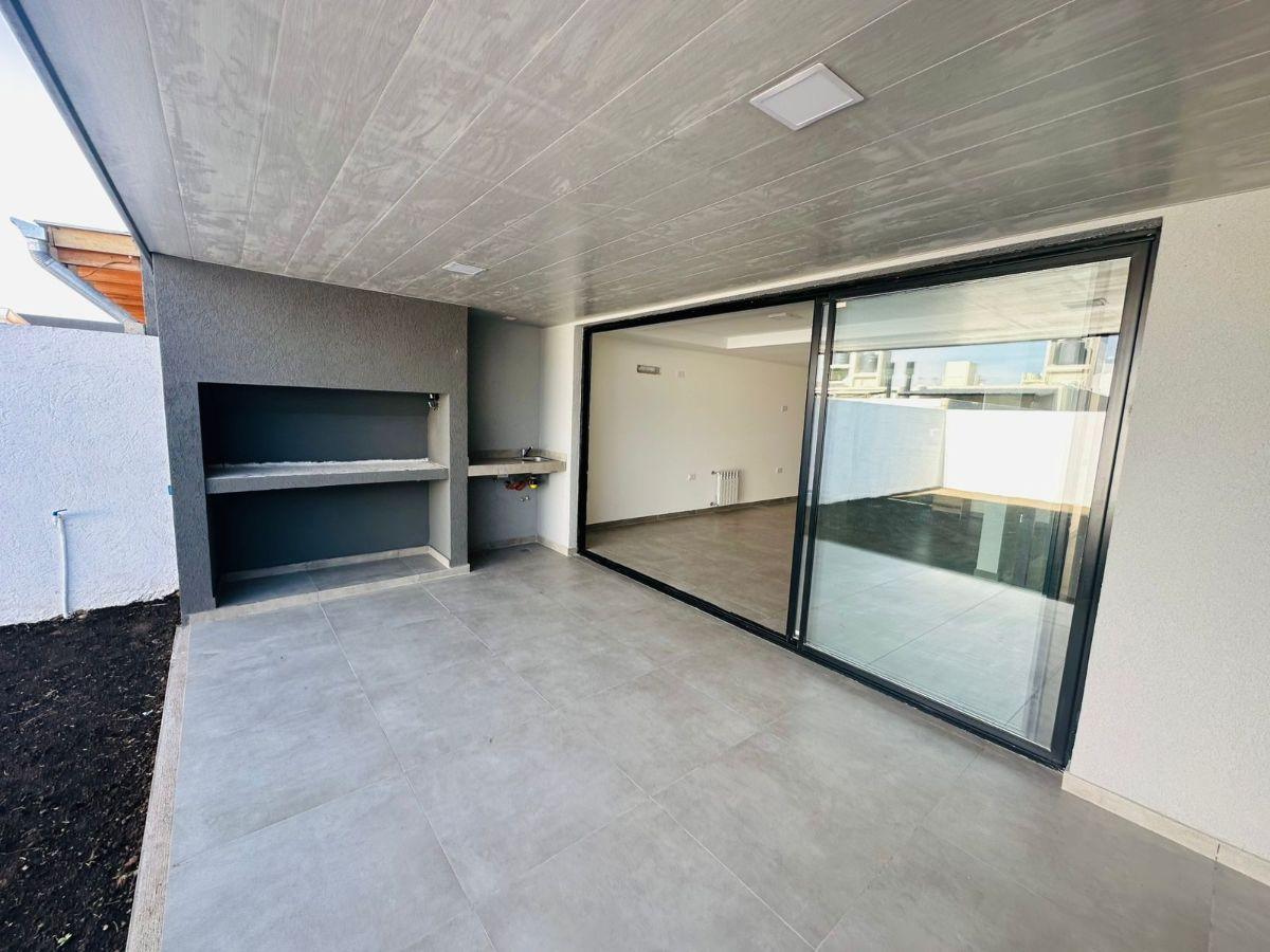 Docta - 3 dorm + 3 baños - cocher doble - Listo para vivir!!