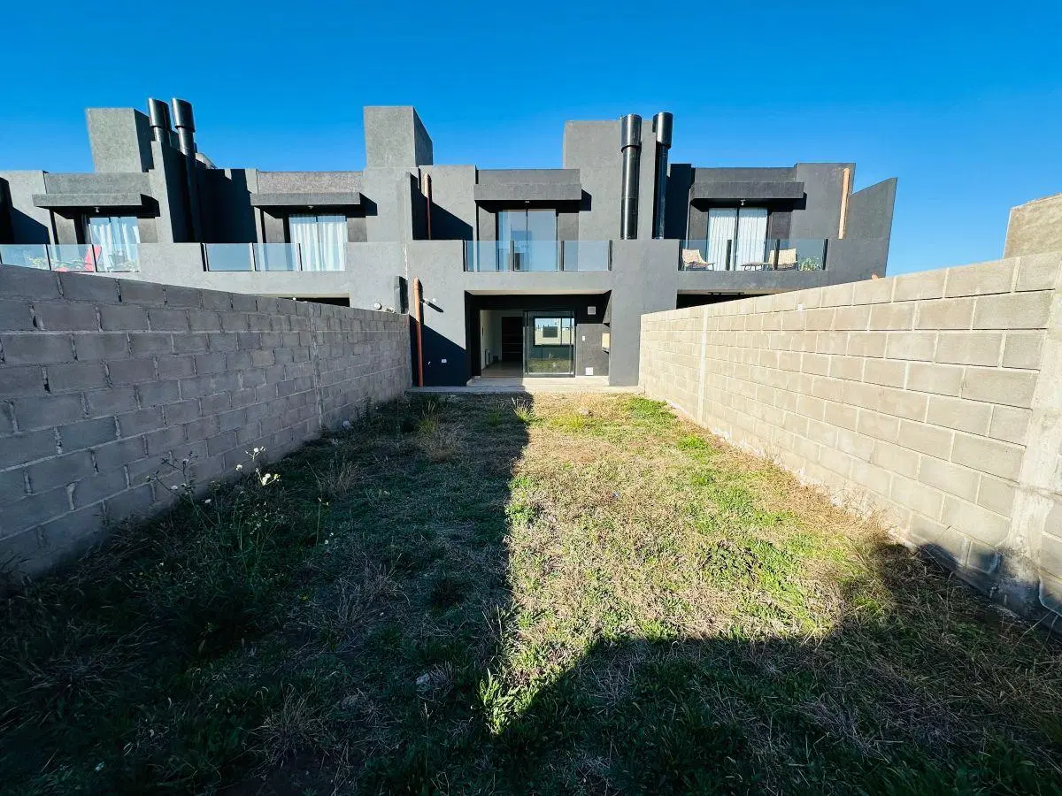 Docta - Duplex 2 dorm 2 baños - Frente a espacio verde! 2