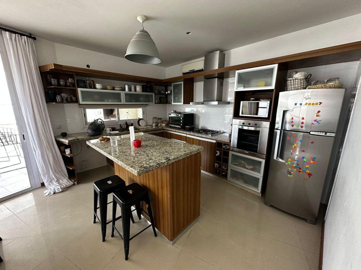 Foto de Los Arboles 3 dorm + ESCRITORIO Patio c/ piscina Cocheras, imagen 5