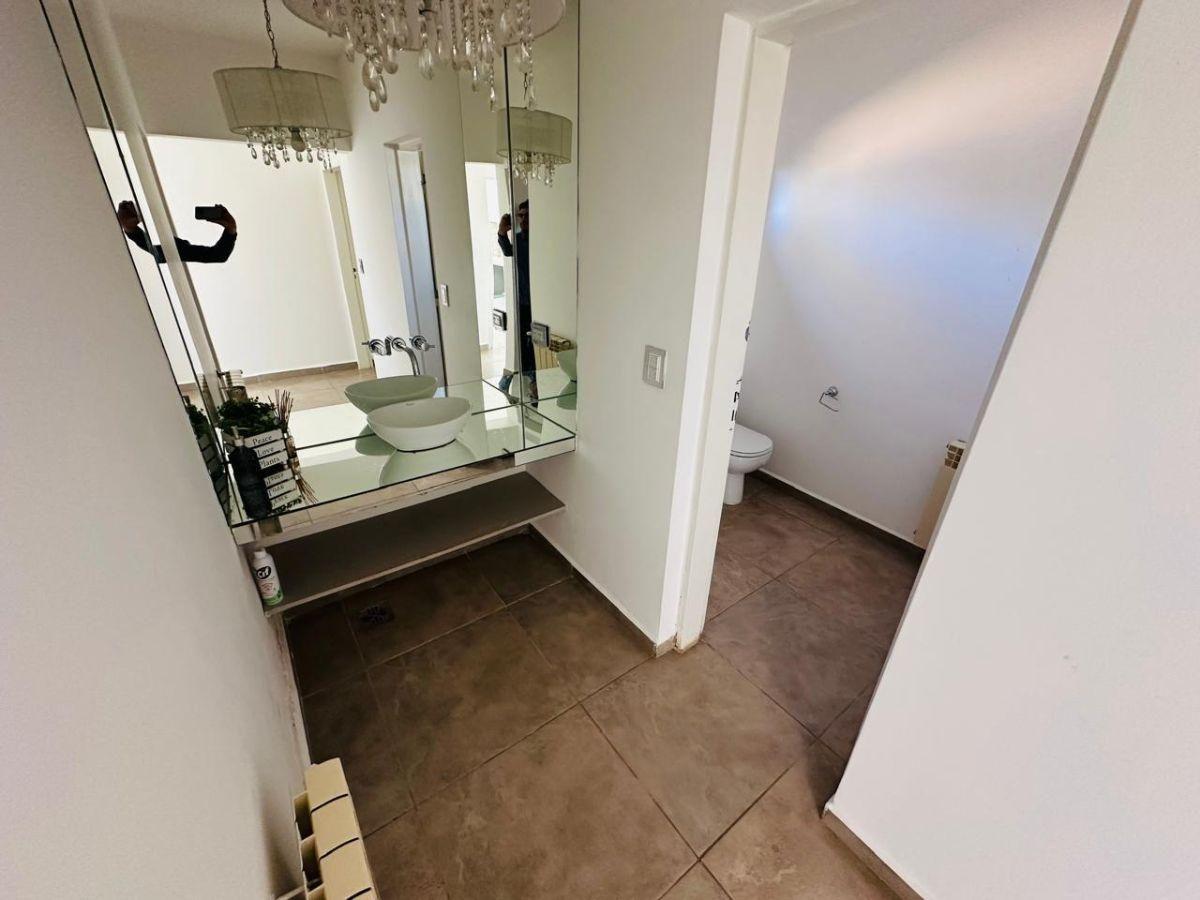 Foto de Causana ALQUILO AMOLADA 3 dorm + 3 baños c/ piscina, imagen 1