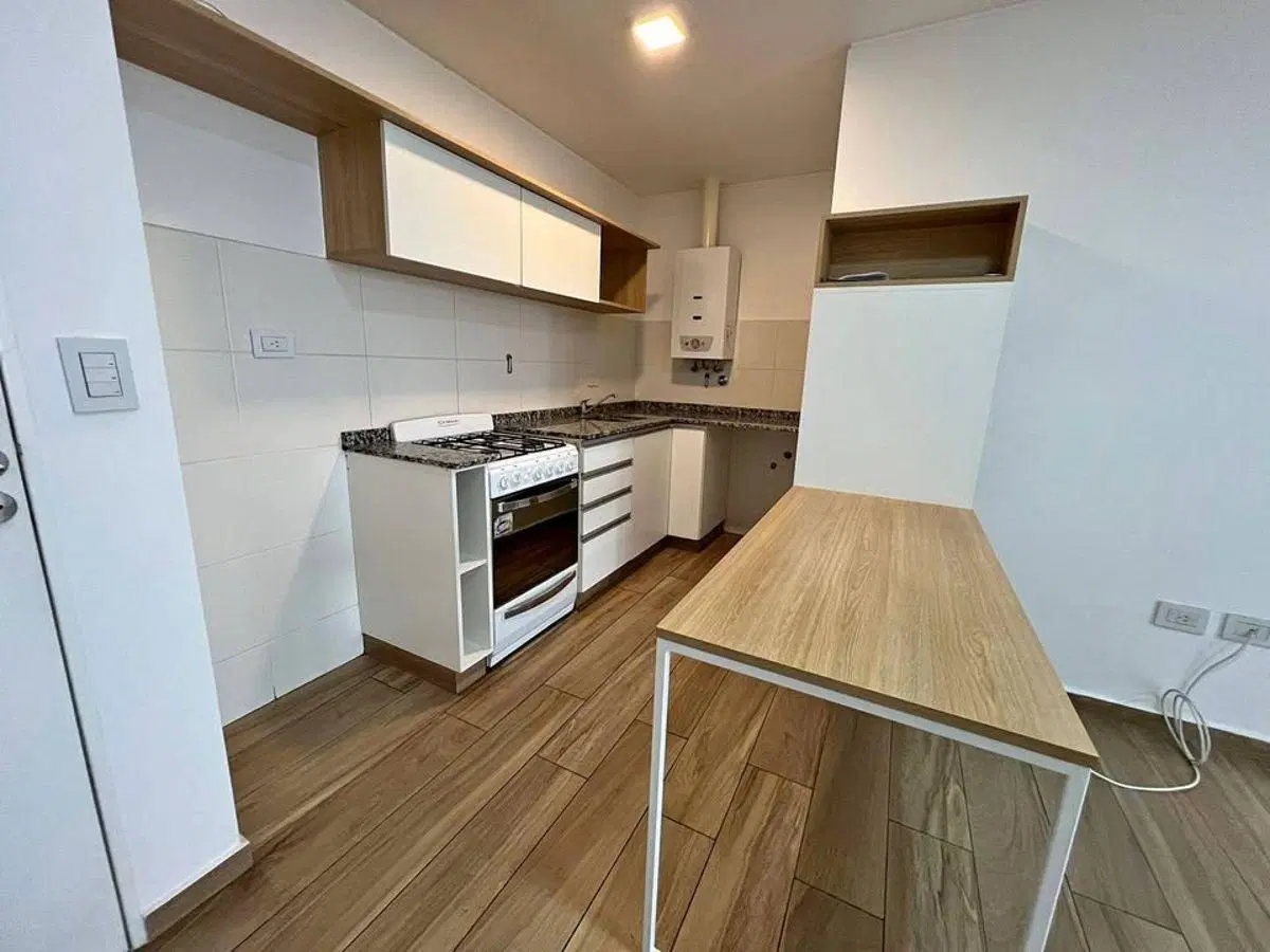 Departamento 1 Dormitorio Frente al Pqe Sarmiento | Nueva Córdoba |Con Escritura 2