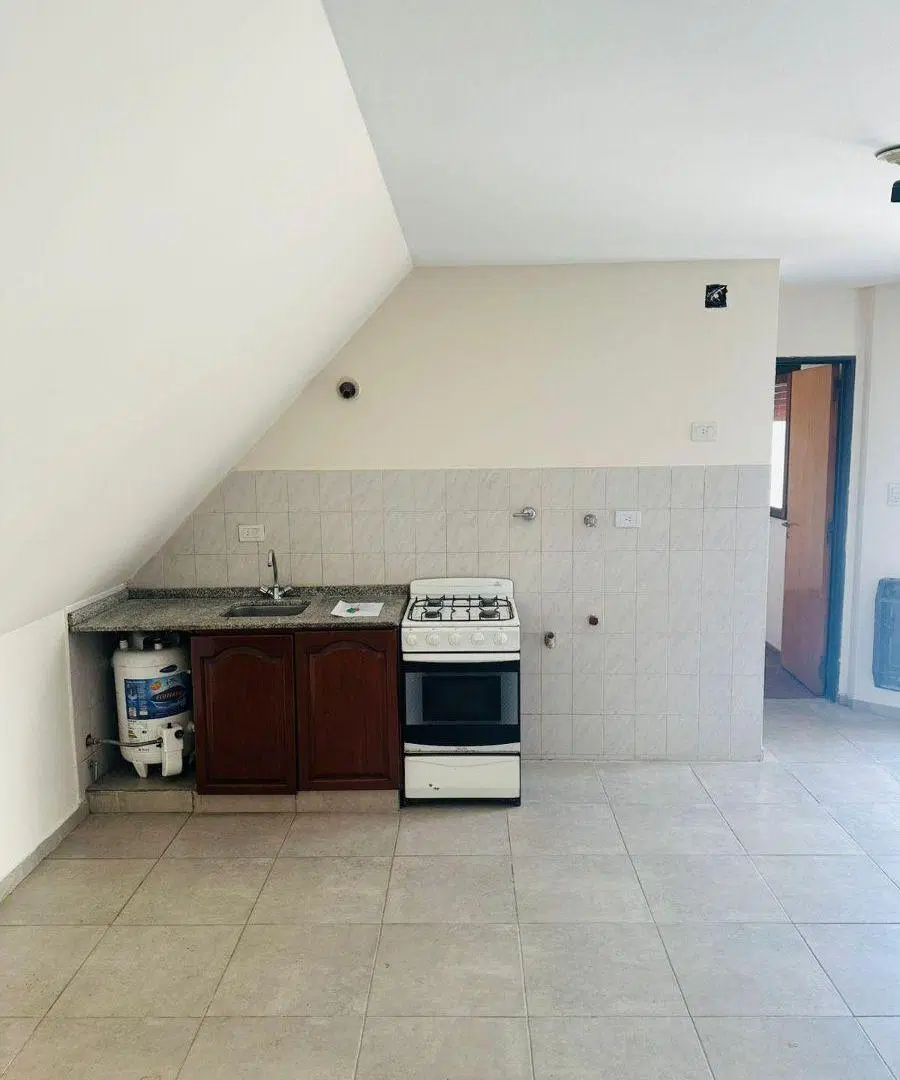 Departamento en Alquiler | 1 Dormitorio | Frente a Plaza de la Intendencia 2