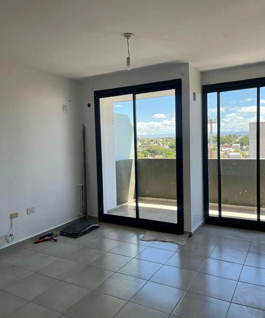 Departamento en Alquiler | 1 Dormitorio con 2 Balcones | Excelente Ubicación 3