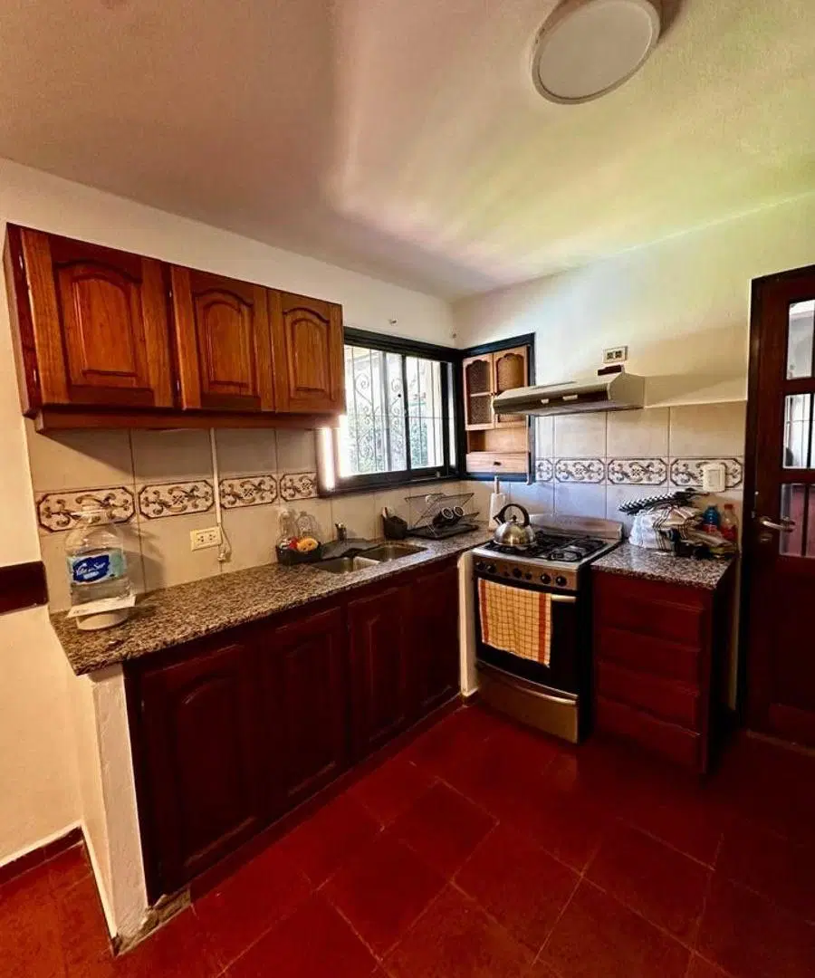 CASA EN ALQUILER | VILLA BELGRANO | 4 DORMITORIOS | PILETA COCHERAS Y QUINCHO 4