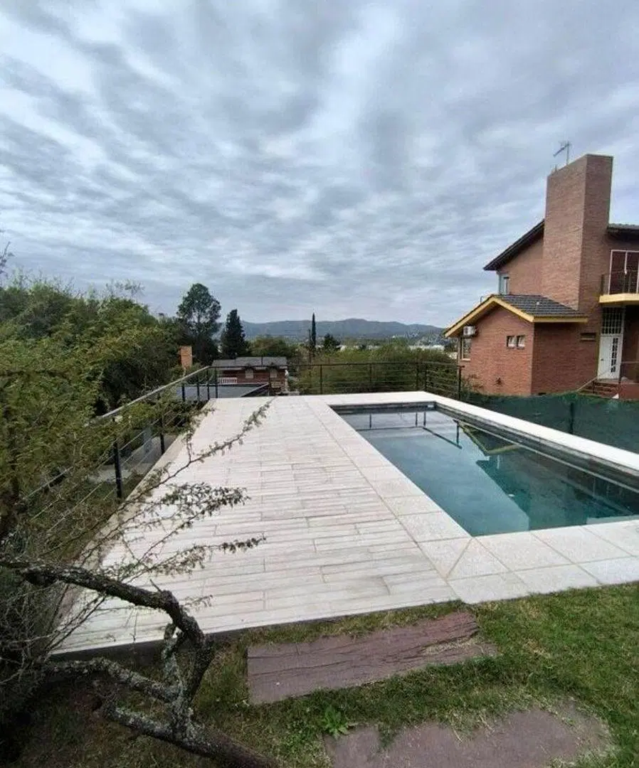 Venta Casa Amoblada con Vista al Lago | Villa Carlos Paz | Pileta | Cochera 1
