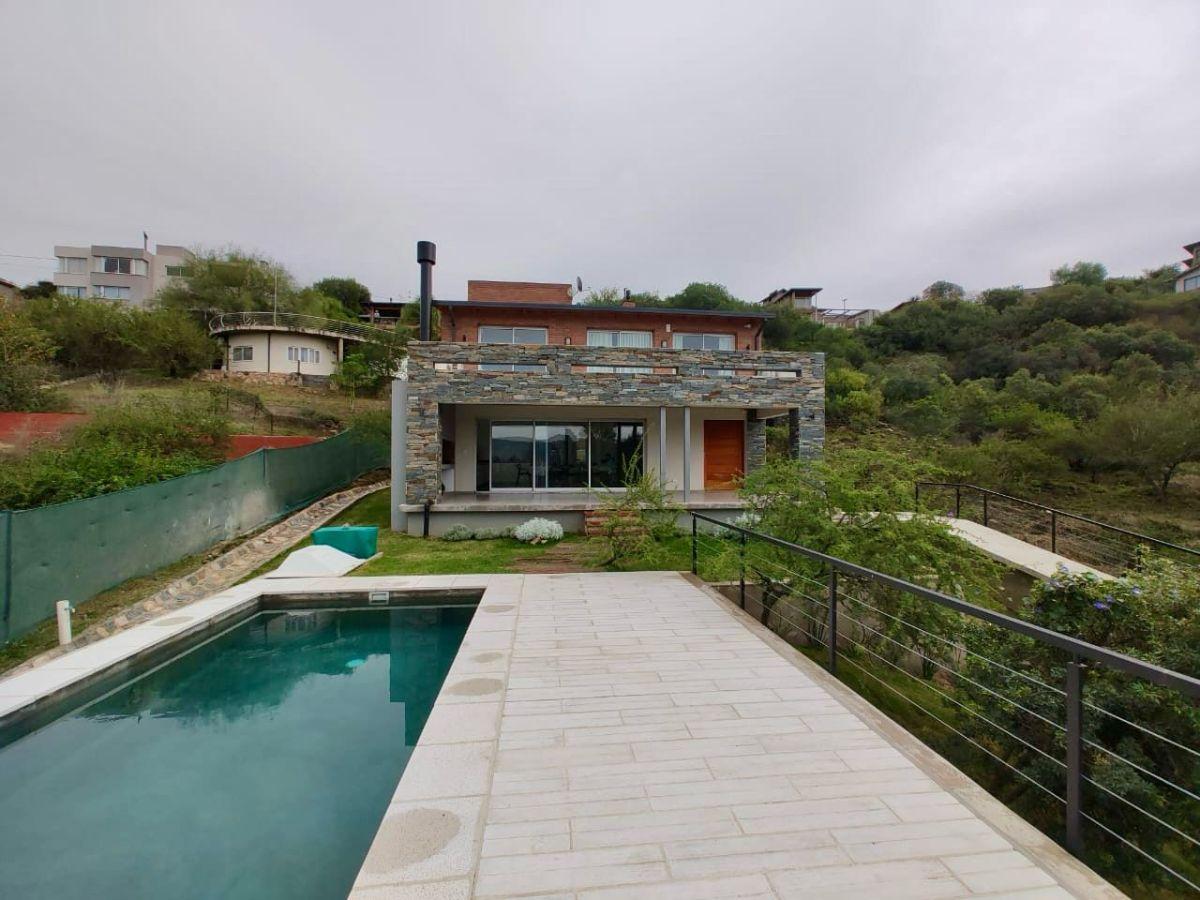 Foto de Venta Casa Amoblada con Vista al Lago | Villa Carlos Paz | APTA CREDITO, imagen 3