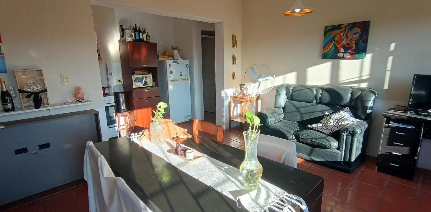 HERMOSA CASA EN ALQUILER , MUY CERCA DE AV. SAN MARTÍN Y AV. ALEM. RÍO CEBALLOS 3