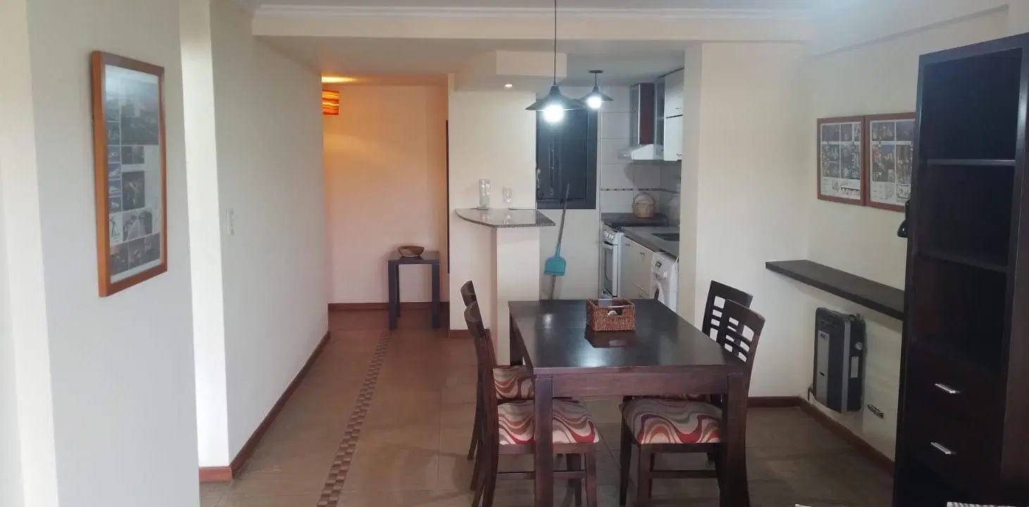 Alquiler Amoblado Nueva Córdoba | Piso Alto Vista Al Parque y Balcón. Vista al parque 1