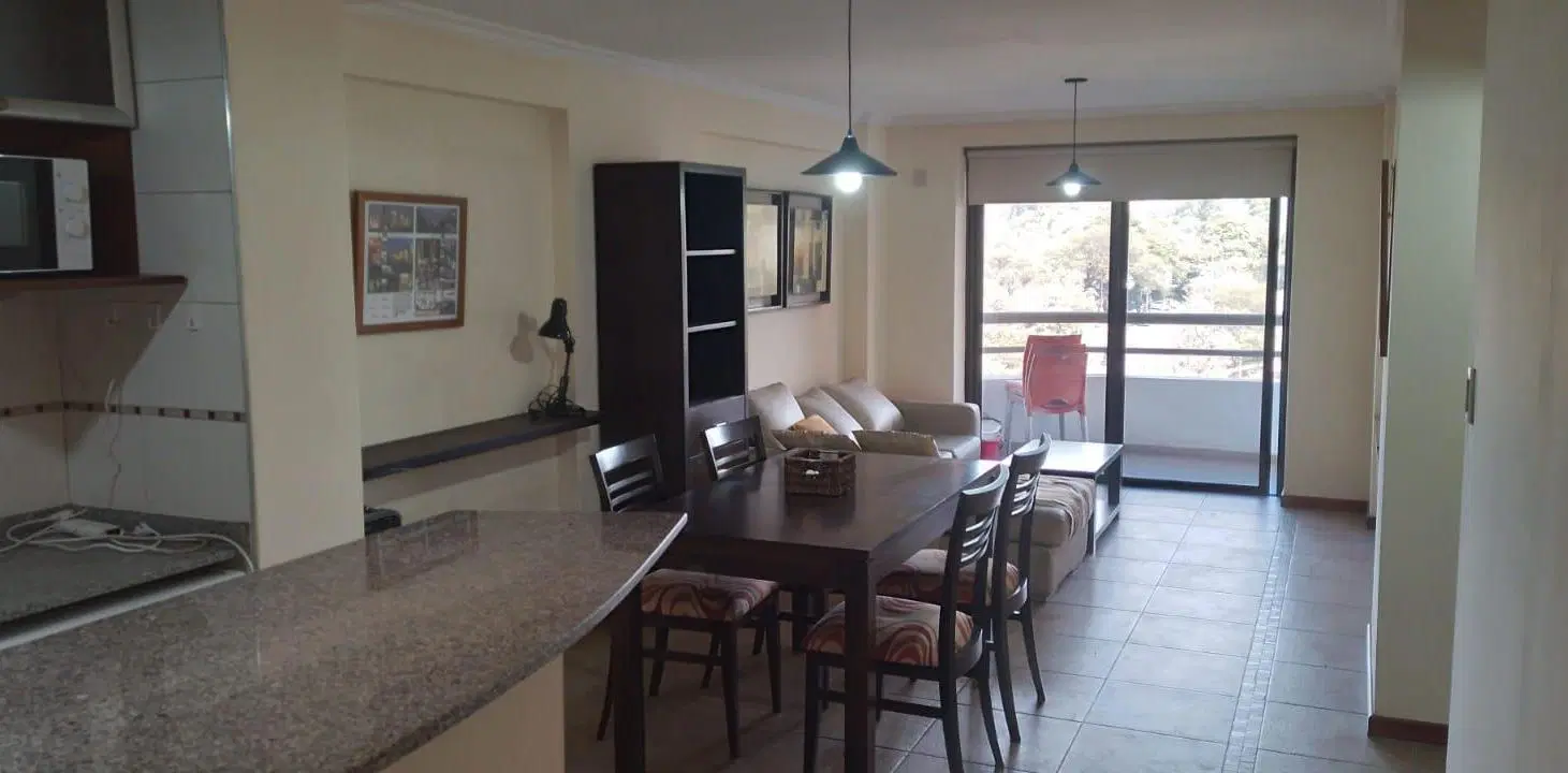 Alquiler Amoblado Nueva Córdoba | Piso Alto Vista Al Parque y Balcón. Vista al parque 3
