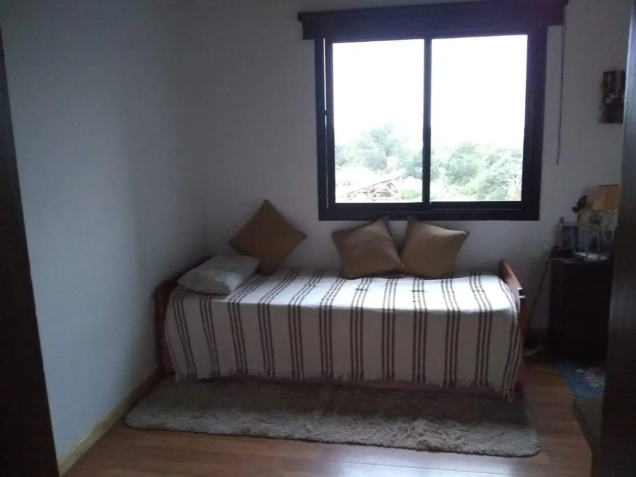 Casa en lote de 700 mts . Hermosa vista, Diseño y Seguridad en B° Bela Vista. Río Ceballos 5