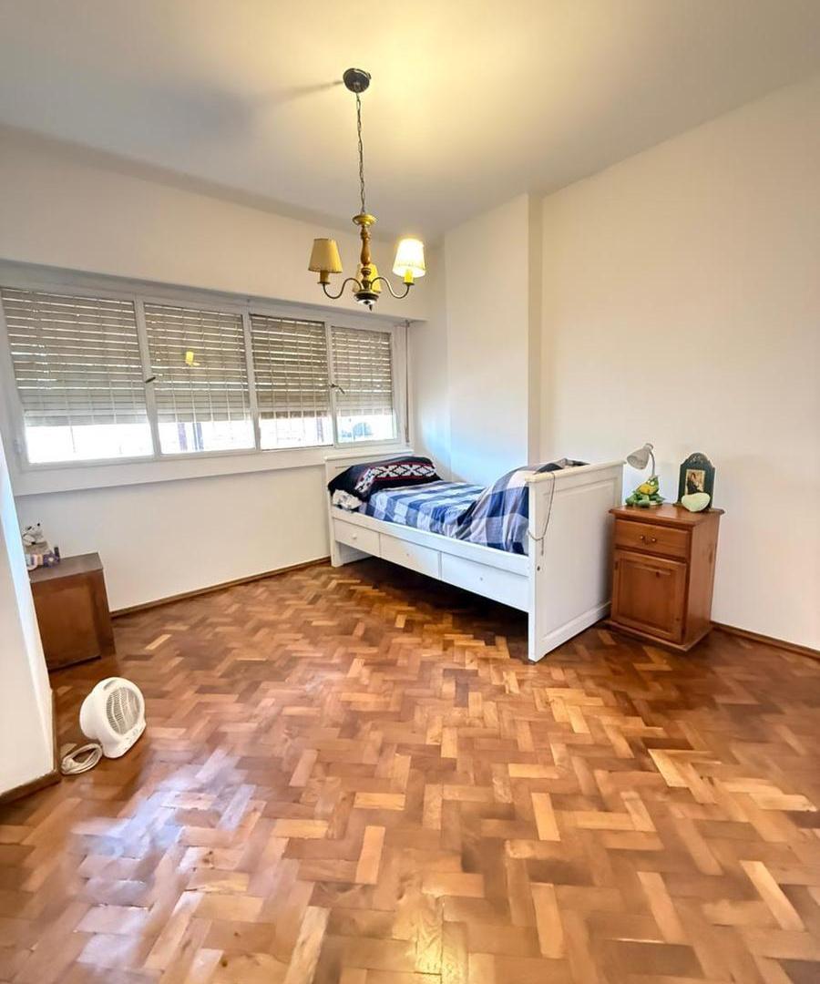 Foto de Exclusivo Piso Entero en Centro de Córdoba | 3 Dormitorios, Dependencia, imagen 1