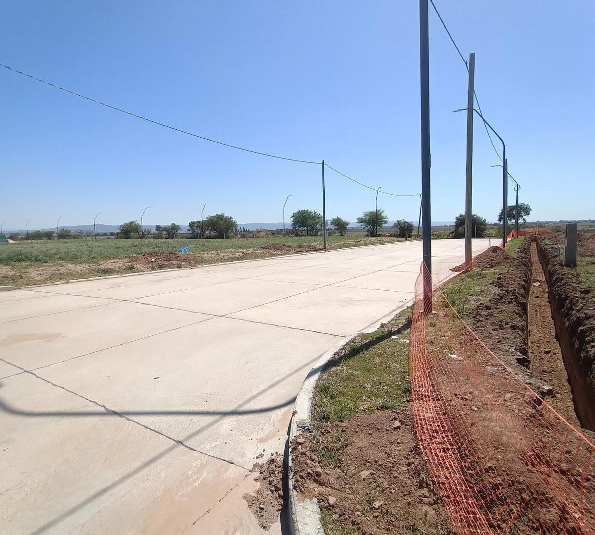 Foto de Terreno esquina en Pampas de Manantiales. Lote 33 . Mz 61, imagen 3