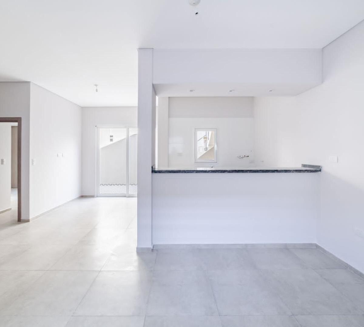 VENDO CASA 2 DORM. EN B° COFICO APTA CRÉDITO