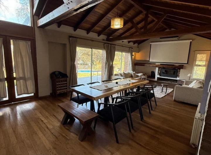 VENDO CASA COUNTRY EL BOSQUE, 3 DORMITORIOS, PILETA 2