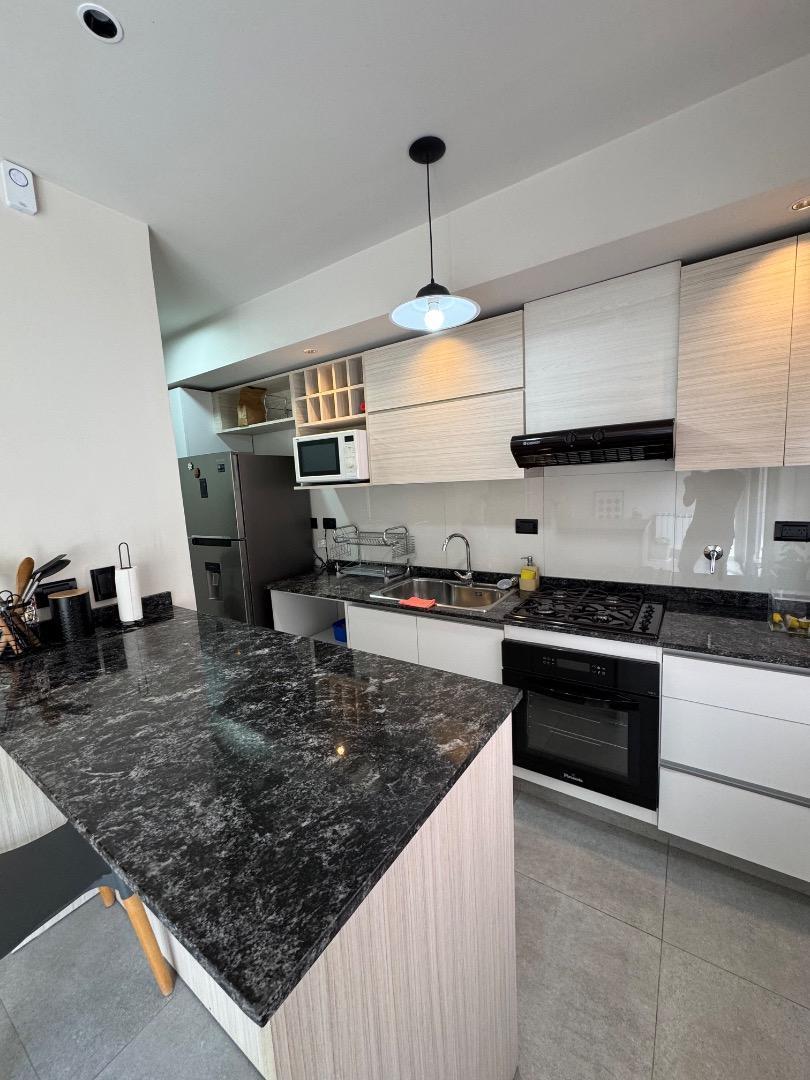 Foto de ALQUILO HERMOSO DUPLEX AMOBLADO MIRADORES MANANTIALES, imagen 5